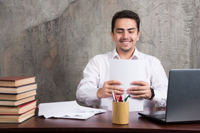 Earning While Learning: Advantages of Pursuing an Online BBA or Online B. Com